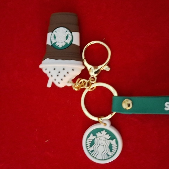 New Starbucks Strawberry and Chocolate Whipped Cream, KeyChain. - Picture 11 of 12
